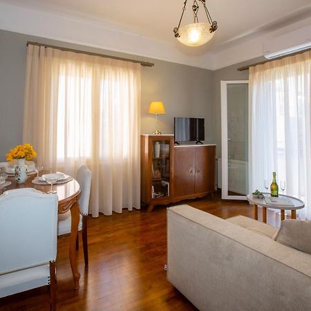 Le Boulevard Corfu  المظهر الخارجي الصورة